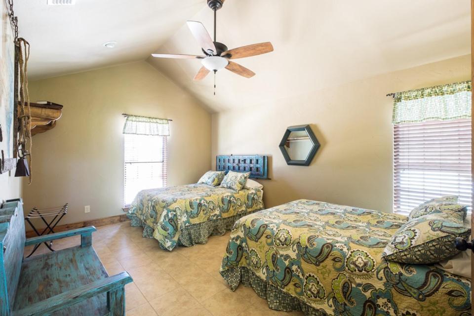 River Bluff Cabins Rio Frio 객실 사진